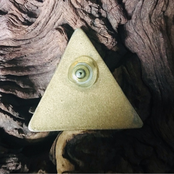 Vintage 80’s Gold Tone And Black Marbled Triangular Post 1.75 in Earrings - Picture 4 of 15